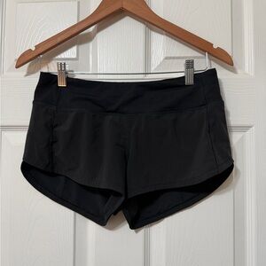 Lululemon athletica speed up shorts size 4 euc